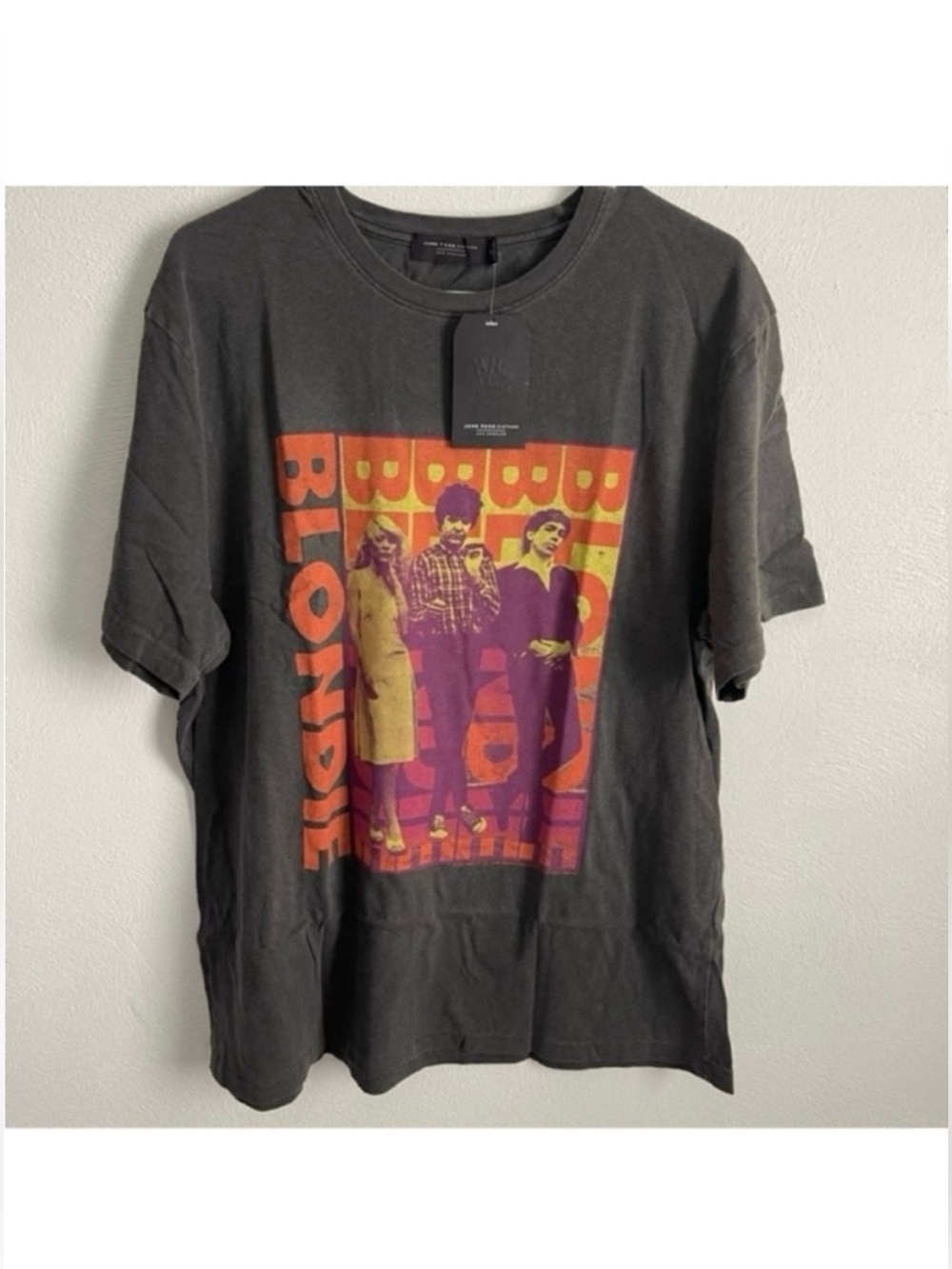 JUNK FOOD NWT Blondie Graphic Short Sleeve T-Shirt Tee in Vintage Black Size M